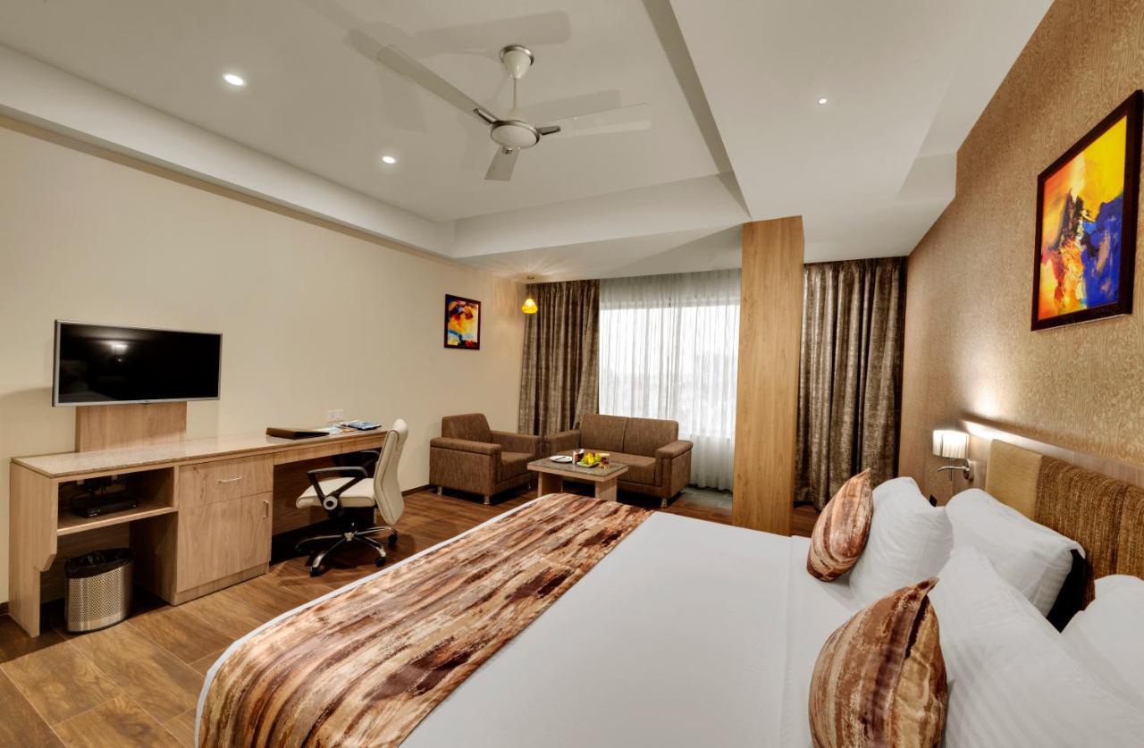 Anaya Beacon Hotel, Jāmnagar Rom bilde